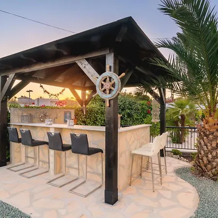 Bed & Breakfast Casa Almendros *