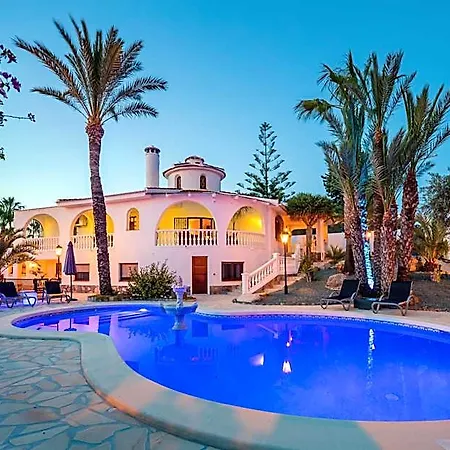 לינה וארוחת בוקר Casa Almendros סיודאד קסאדה