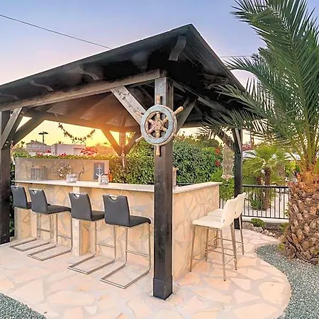 לינה וארוחת בוקר Casa Almendros סיודאד קסאדה
